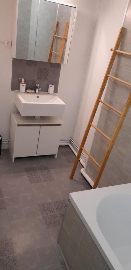 Appartement 2 Ch 40 M2 Au Pied Des Pistes De Ski Enchastrayes Екстериор снимка